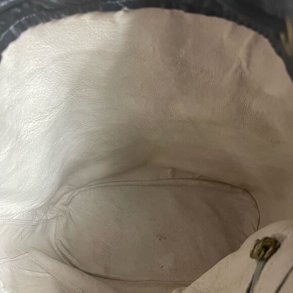 Brown croc prints black trims vegan leather bucket style drawstring shoulder bag - Picture 12 of 13